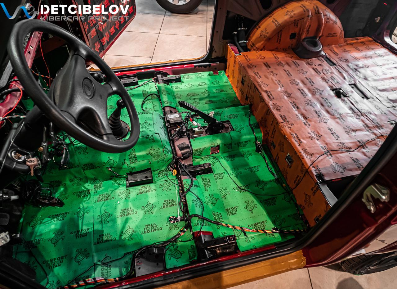 Шумоизоляция пола LADA