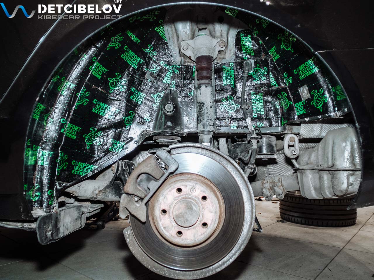 Шумоизоляция колесных арок Audi