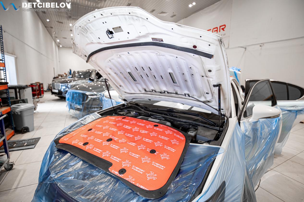 Шумоизоляция капота Lexus