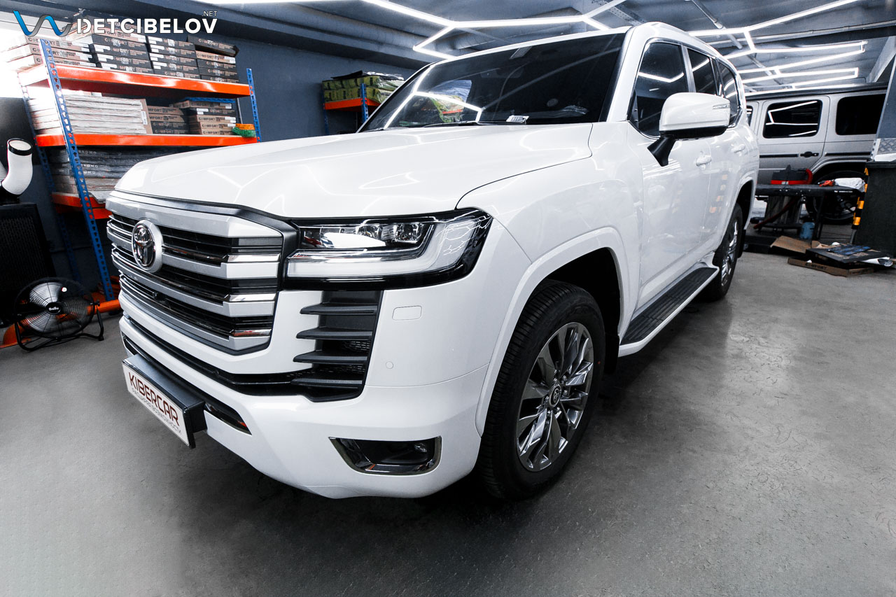 Шумоизоляция Toyota Land Cruiser 300