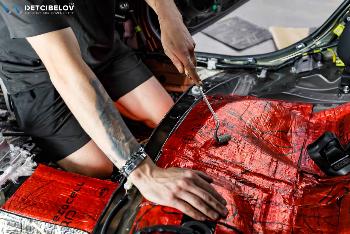 Toyota Camry: полная шумоизоляция STP Aerocell