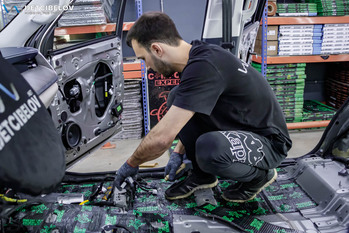 Tank 500: полная шумоизоляция с материалами премиального качества