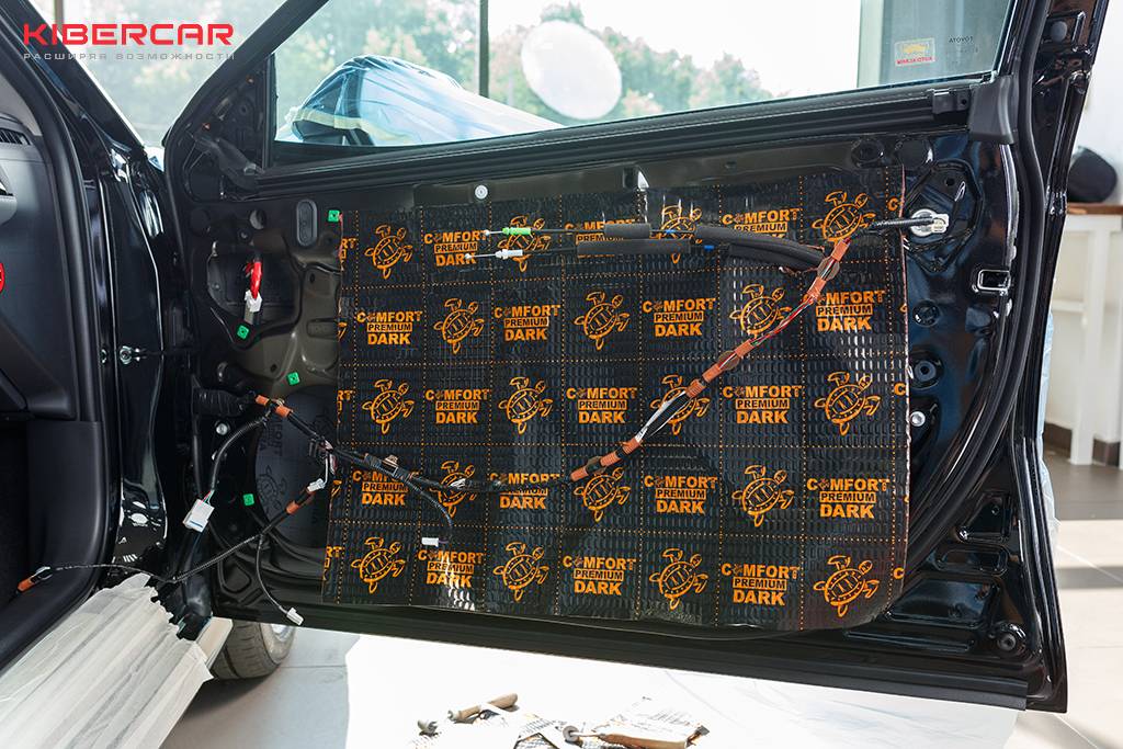 Шумоизоляция дверей Toyota