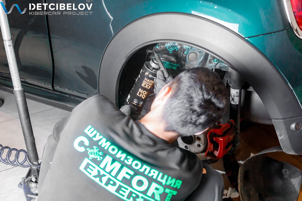 Процесс шумоизоляции арок