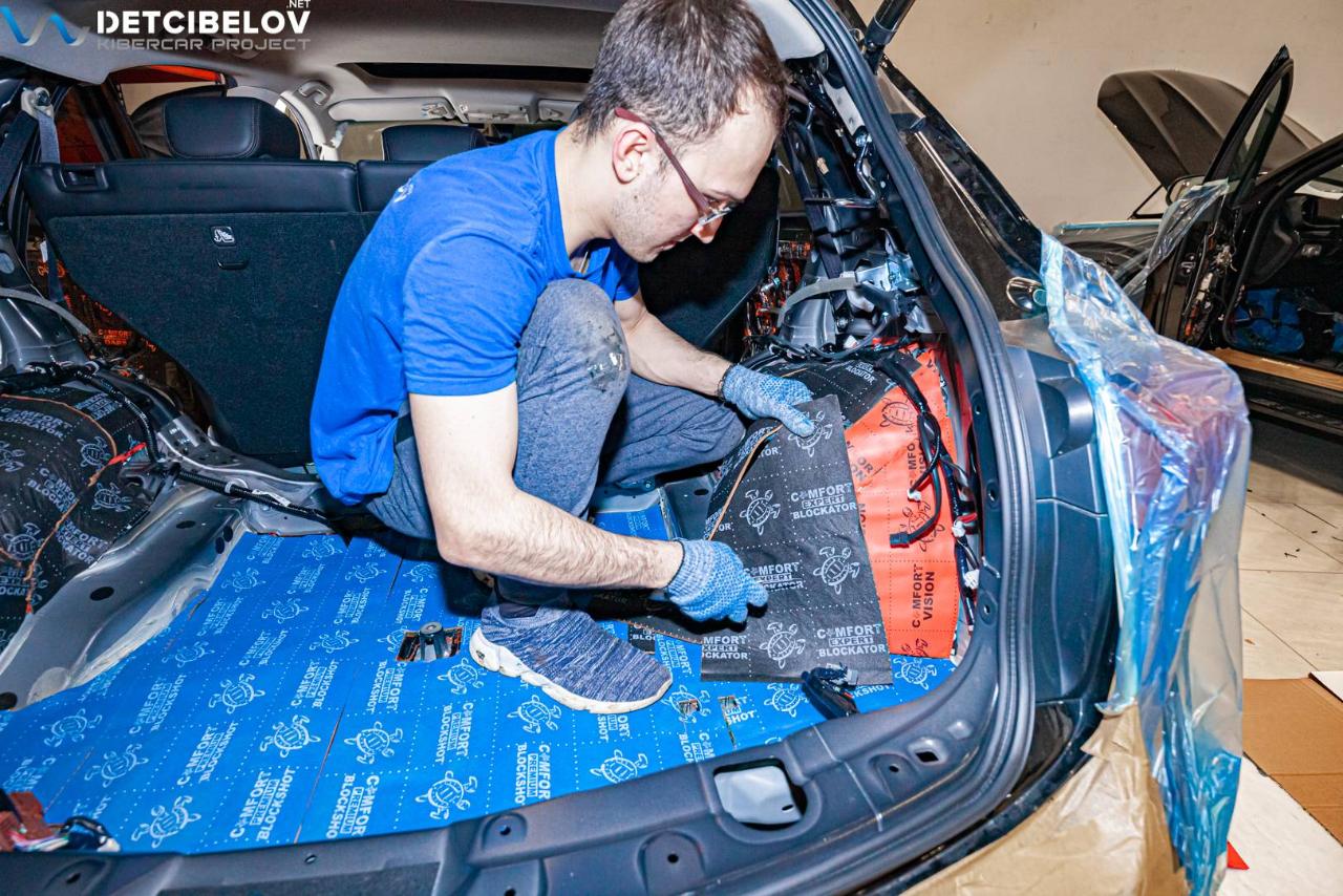 Процесс шумоизоляции салона Porsche