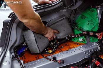 Капсульная шумоизоляция Bentley Flying Spur