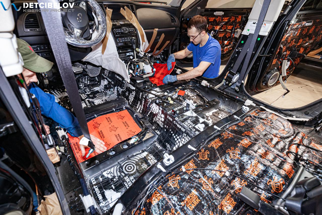 Процесс шумоизоляции салона Infiniti QX70