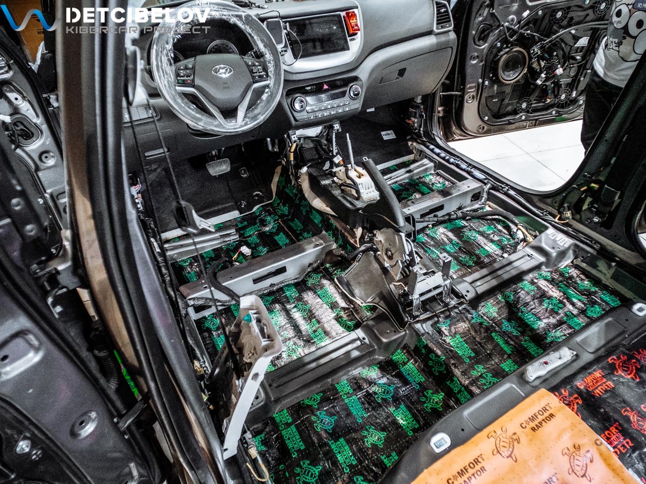 Шумоизолция пола Hyundai Tucson