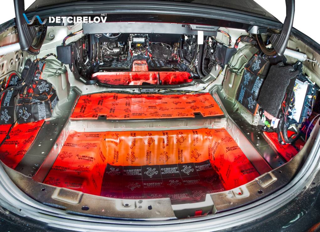 Шумоизоляция багажника Mercedes-Benz