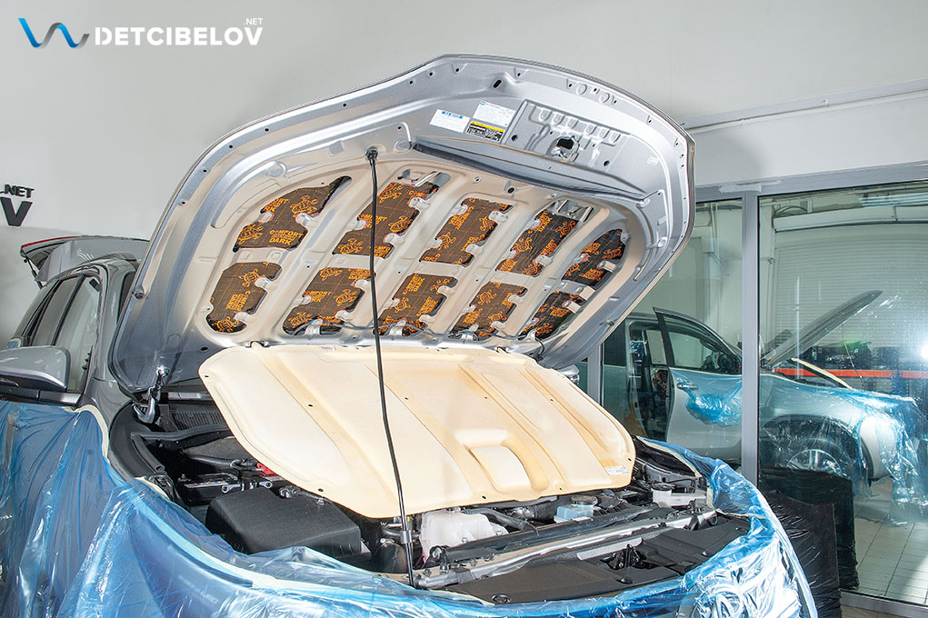 Шумоизоляция капота Toyota