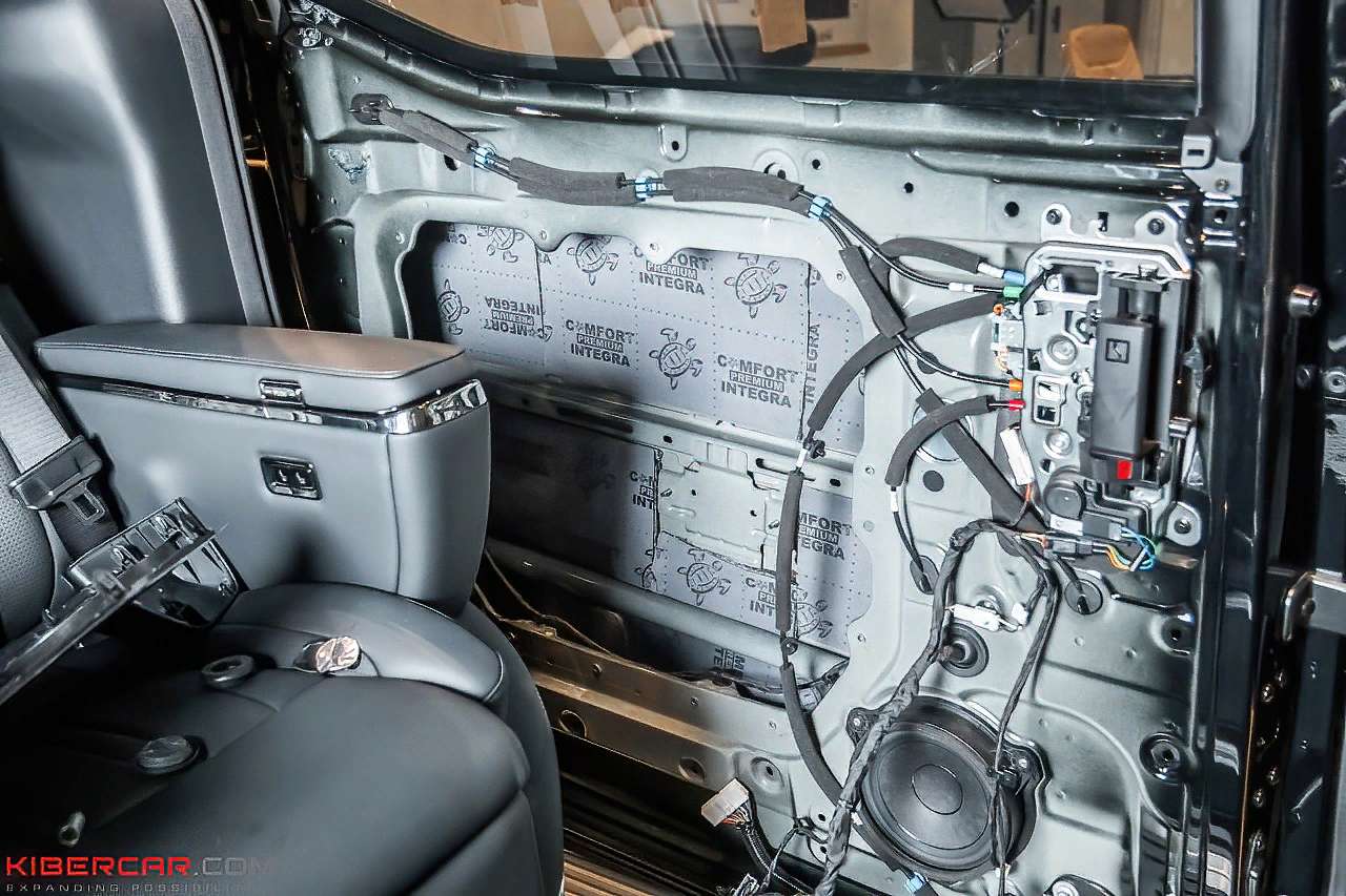 Zeekr 009 db (6).jpg