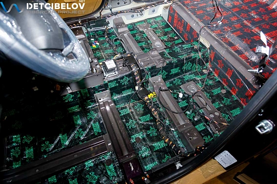 Пол, внутренние арки, багажник