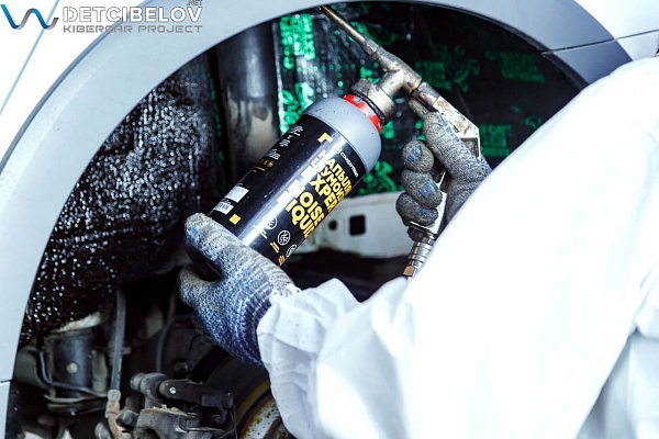 Шумоизоляция задних крыльев