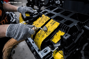 Range Rover V поколения: полная шумоизоляция материалами Comfort mat