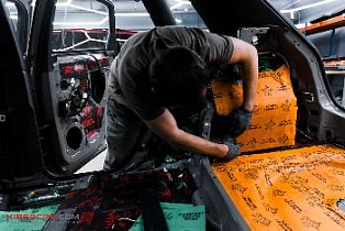 Шумоизоляция Audi Q3 II (F3) материалами ComfortMat