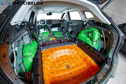 Пол, внутренние арки, багажник