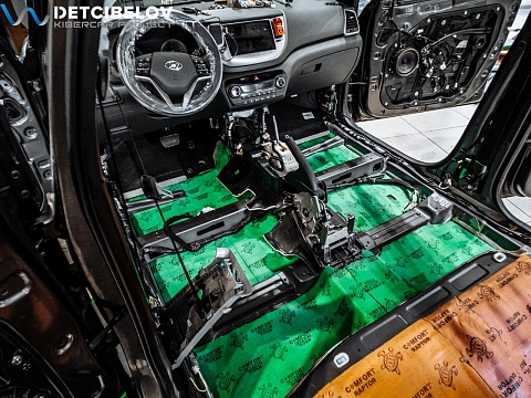 Пол, внутренние арки, багажник