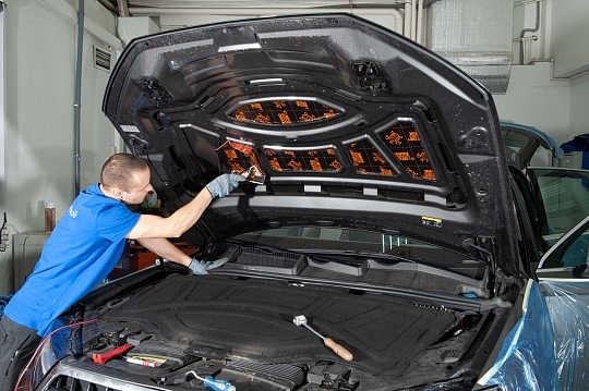 Капот и крышка багажника