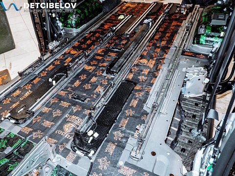 Пол, внутренние арки, задние крылья, багажник