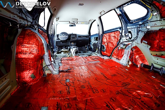 Пол, внутренние арки, багажник