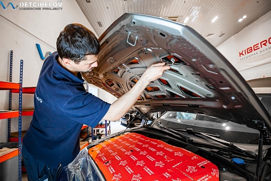 Капот и крышка багажника